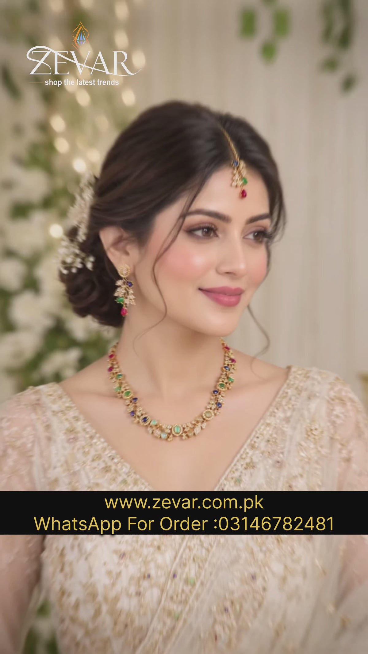 Sleek Leaf Pattern Party Wear Jewellery Set with Earrings & Maang Tikka | Zevar