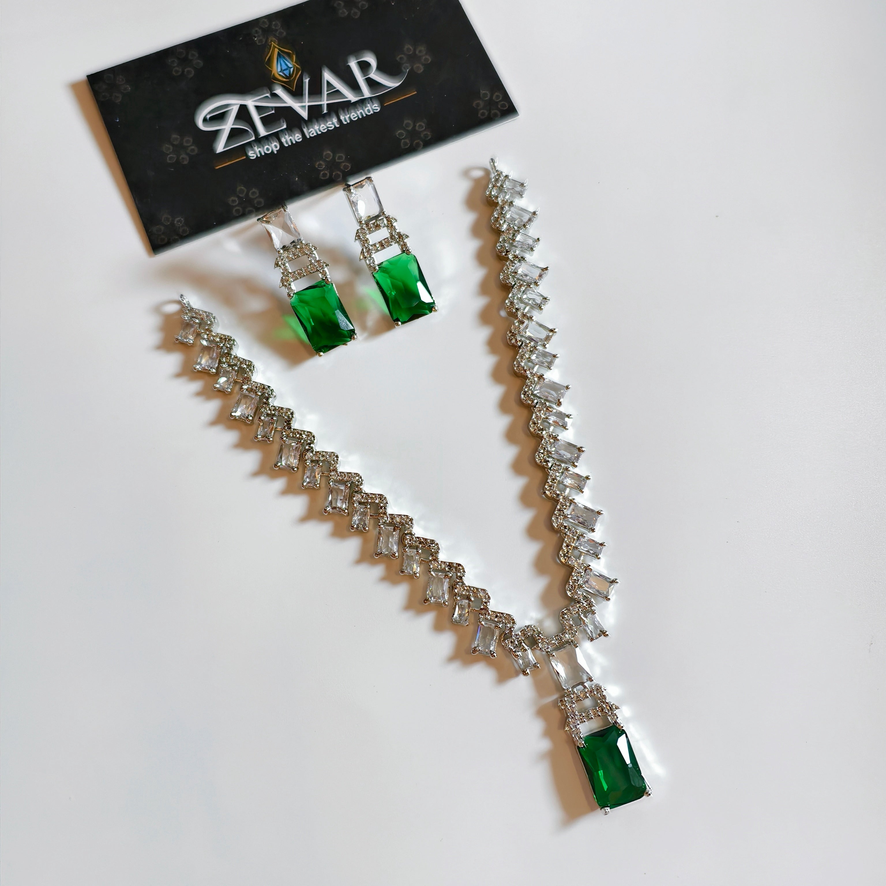 Delicate Luxury AD Zircon Necklace Set with Earrings – Elegant & Lightweight Party Wear Jewelry