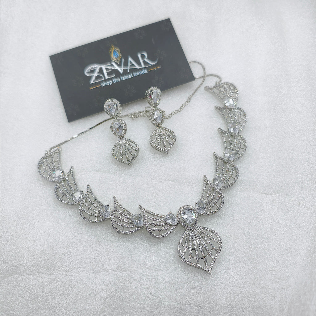 Butterfly Mesh Imported AD Zircon Necklace Set