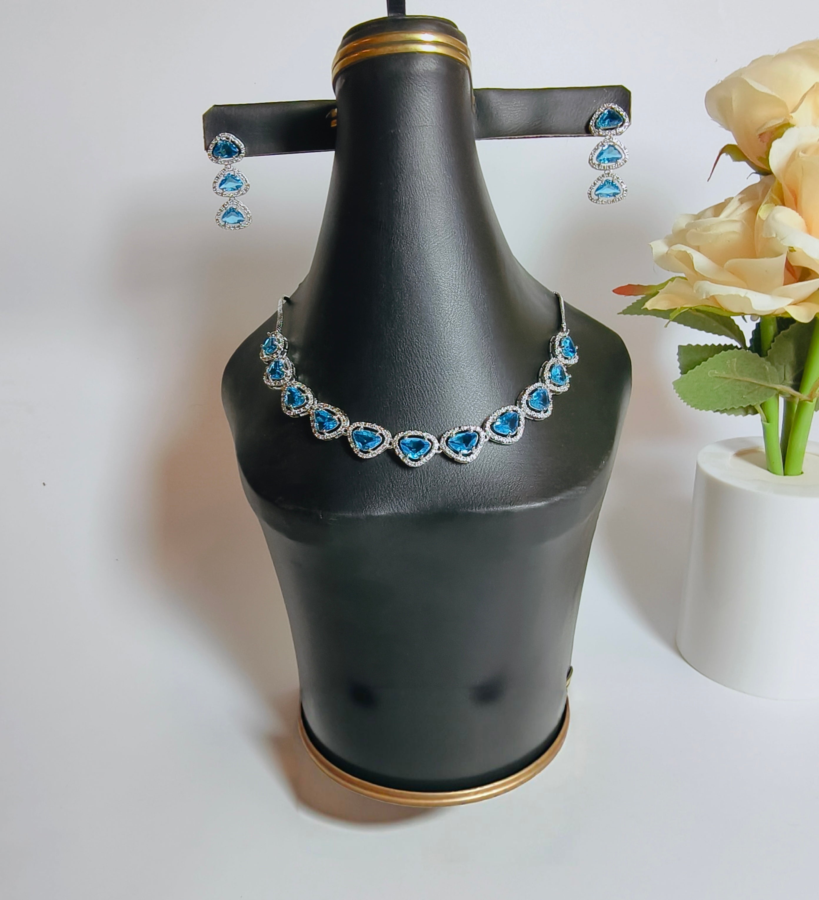Luxury AD Zircon Necklace Set with Earrings – Elegant Eid & Party Jewelry